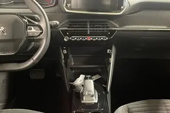 Peugeot 208, 1.2, 74 kW, bensiin, automaat, esivedu