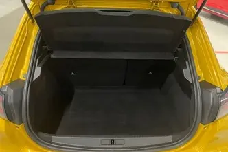 Peugeot 208, 1.2, 74 kW, bensiin, automaat, esivedu