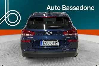 Hyundai i30, 1.5, 70 kW, bensiin, manuaal, esivedu