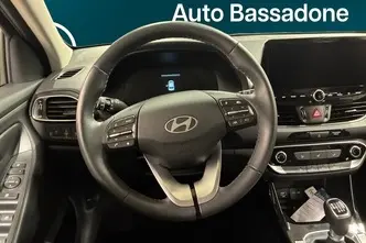 Hyundai i30, 1.5, 70 kW, bensiin, manuaal, esivedu