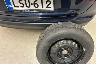 Hyundai i30, 1.5, 70 kW, bensiin, manuaal, esivedu