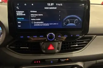 Hyundai i30, 1.5, 70 kW, bensiin, manuaal, esivedu