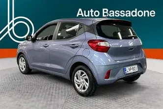 Hyundai i10, 1.0, 46 kW, бензин, механическая, передний привод