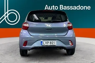 Hyundai i10, 1.0, 46 kW, бензин, механическая, передний привод