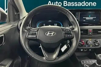 Hyundai i10, 1.0, 46 kW, бензин, механическая, передний привод