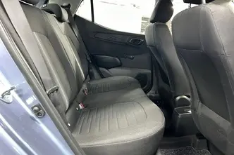 Hyundai i10, 1.0, 46 kW, бензин, механическая, передний привод