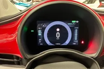 Fiat 500e, 87 kW, electric, automatic, front-wheel drive