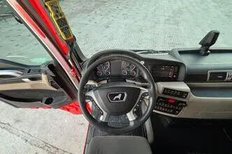 MAN TGX 35.500 8x4*4, 368 kW, diisel, automaat