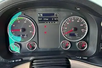 MAN TGX 35.500 8x4*4, 368 kW, diisel, automaat