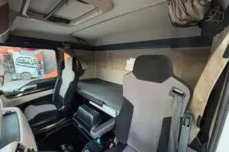 MAN TGX 35.500 8x4*4, 368 kW, diisel, automaat