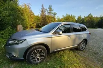 Mitsubishi Outlander, 2.0, 110 kW, petrol, automatic, four-wheel drive