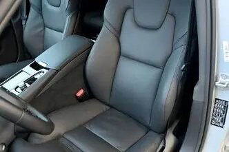 Volvo V60, 2.0, 293 kW, petrol, automatic, four-wheel drive