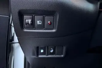 Toyota C-HR, 1.8, 72 kW, hübriid, automaat, esivedu