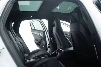 Porsche Panamera, 3.0, 340 kW, automatinė, visų varomųjų ratų pavara