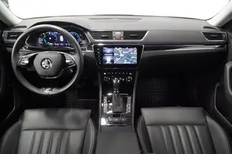 Škoda Superb, 1.4, 115 kW, įkraunamas hibridas, automatinė, priekiniai varomieji ratai