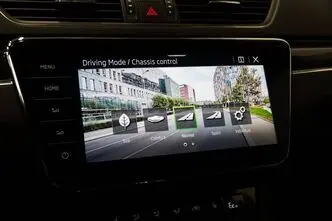 Škoda Superb, 1.4, 115 kW, įkraunamas hibridas, automatinė, priekiniai varomieji ratai