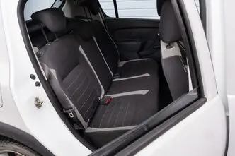 Dacia Sandero, 0.9, 66 kW, benzinas, mechaninė, priekiniai varomieji ratai