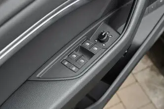 Audi e-tron, 230 kW, elektra, automatinė, visų varomųjų ratų pavara