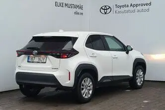 Toyota Yaris Cross, 1.5, 68 kW, hybrid, automatic, front-wheel drive