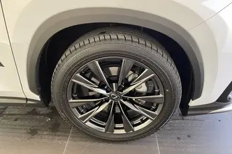 Lexus NX 450, 2.5, 136 kW, plug-in hybrid, automatic, four-wheel drive