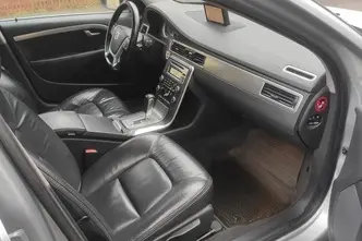 Volvo XC70, 2.0, 120 kW, diisel, automaat, esivedu