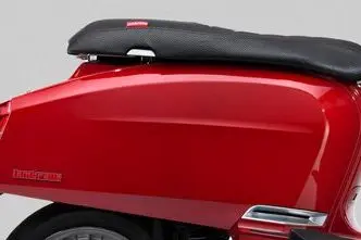 2.6 kW, bensiin, automaat, tagavedu