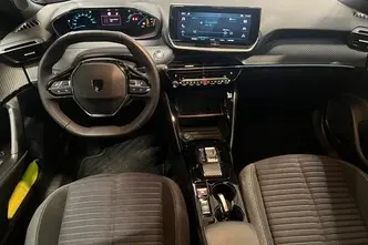 Peugeot 2008, electric, automatic, front-wheel drive