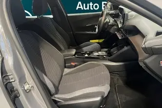 Peugeot 2008, electric, automatic, front-wheel drive