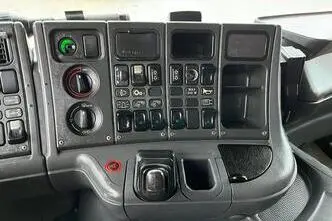 Scania P, 250 kW, diisel, manuaal