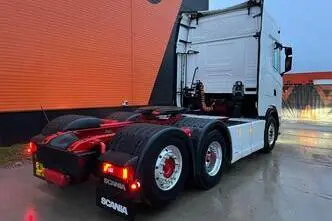 Scania S, 397 kW, diesel, automatic