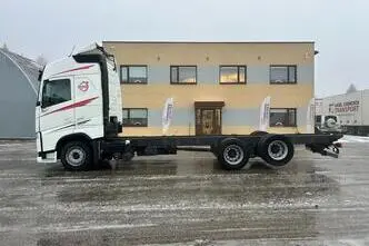 Volvo FH500, 375 kW, diesel, automatic