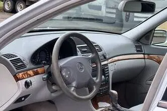 Mercedes-Benz E 270, 2.7, 130 kW, diisel, automaat, tagavedu