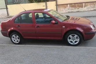 Volkswagen Bora, 1.6, 74 kW, bensiin, automaat, esivedu