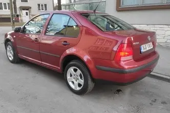 Volkswagen Bora, 1.6, 74 kW, bensiin, automaat, esivedu