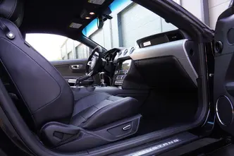 Ford Mustang, 5.0, 324 kW, bensiin, manuaal, tagavedu