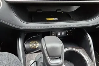 Toyota Highlander, 2.5, 140 kW, hübriid, automaat, nelikvedu