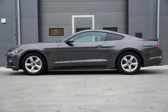 Ford Mustang, 3.7, 224 kW, bensiin, automaat, tagavedu