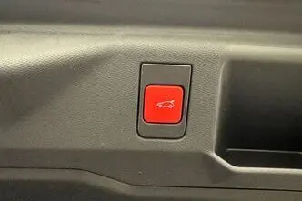 Peugeot 5008, 1.2, 100 kW, hübriid, automaat, esivedu