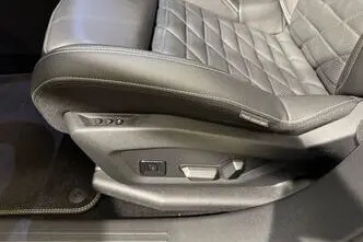 Peugeot 5008, 1.2, 100 kW, hübriid, automaat, esivedu