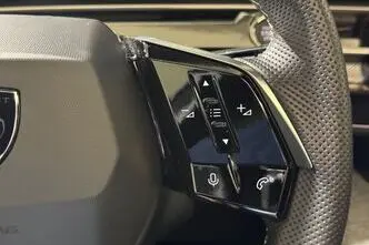 Peugeot 5008, 1.2, 100 kW, hübriid, automaat, esivedu