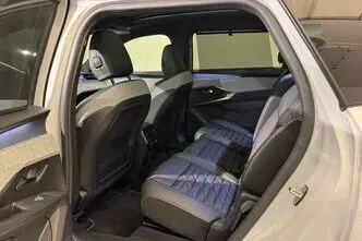 Peugeot 5008, 1.2, 100 kW, hübriid, automaat, esivedu