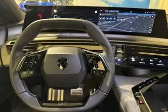 Peugeot 5008, 1.2, 100 kW, hübriid, automaat, esivedu