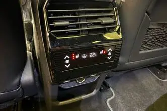 Peugeot 5008, 1.2, 100 kW, hübriid, automaat, esivedu