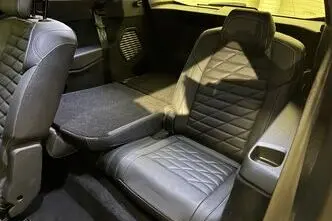 Peugeot 5008, 1.2, 100 kW, hübriid, automaat, esivedu