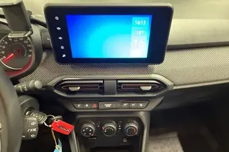 Dacia Sandero, 1.0, 67 kW, bensiin, automaat, esivedu