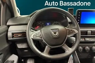 Dacia Sandero, 1.0, 67 kW, bensiin, automaat, esivedu