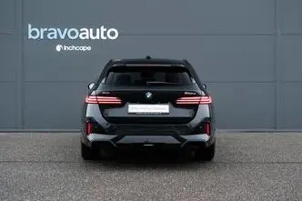 BMW 520, 2.0, 145 kW, гибрид, автомат, полный привод