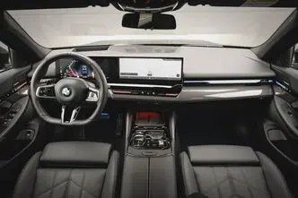 BMW 520, 2.0, 145 kW, гибрид, автомат, полный привод