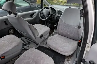 Ford Galaxy, 2.3, 107 kW, bensiin, manuaal, esivedu