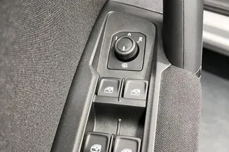 Volkswagen Tiguan, 1.5, 110 kW, bensiin, automaat, esivedu